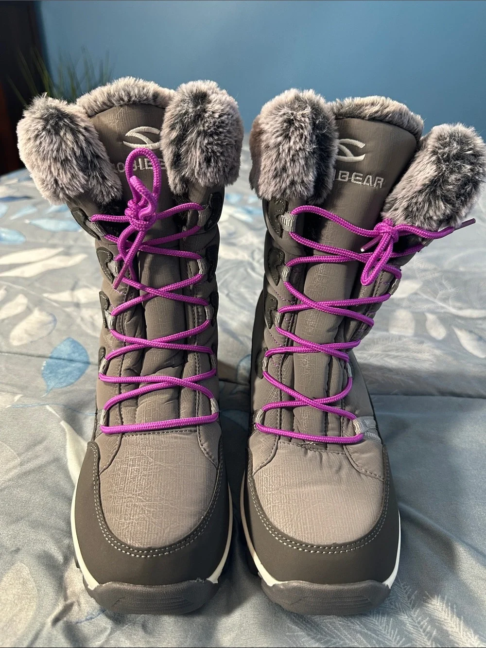 NWOT HobiBear Women's Winter Boots w/Purple Laces & Faux-Fur Trim Sz 9.5-10.5